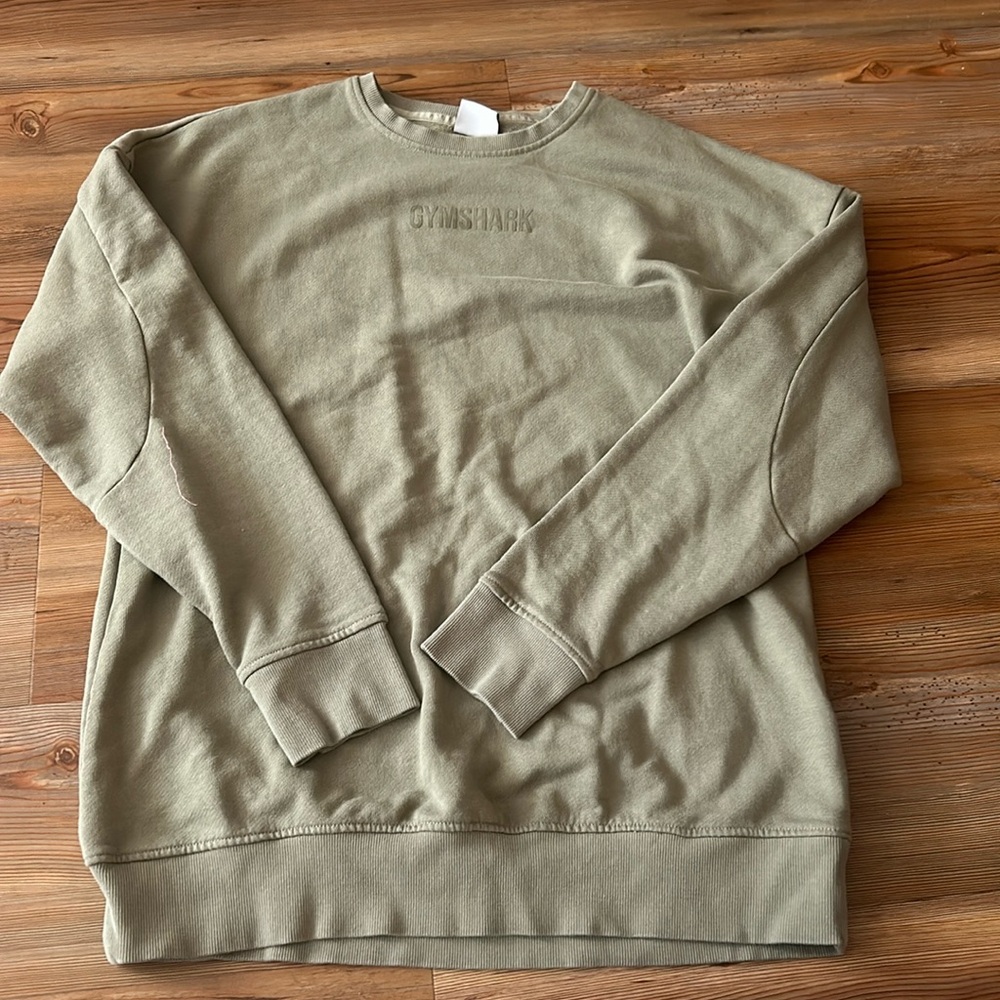 gym shark crew neck